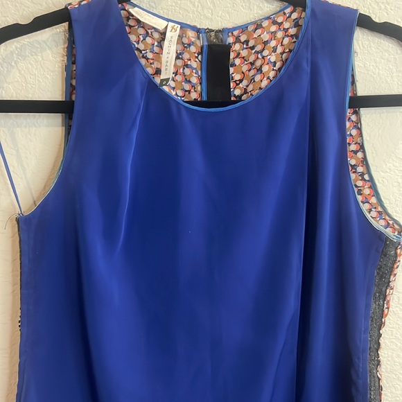 Sachin + Babi Blue red  black Lace Top size 0. Absolutely stunning top! Cruise - Picture 3 of 10